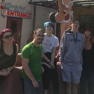 Meet your Posher, Chris